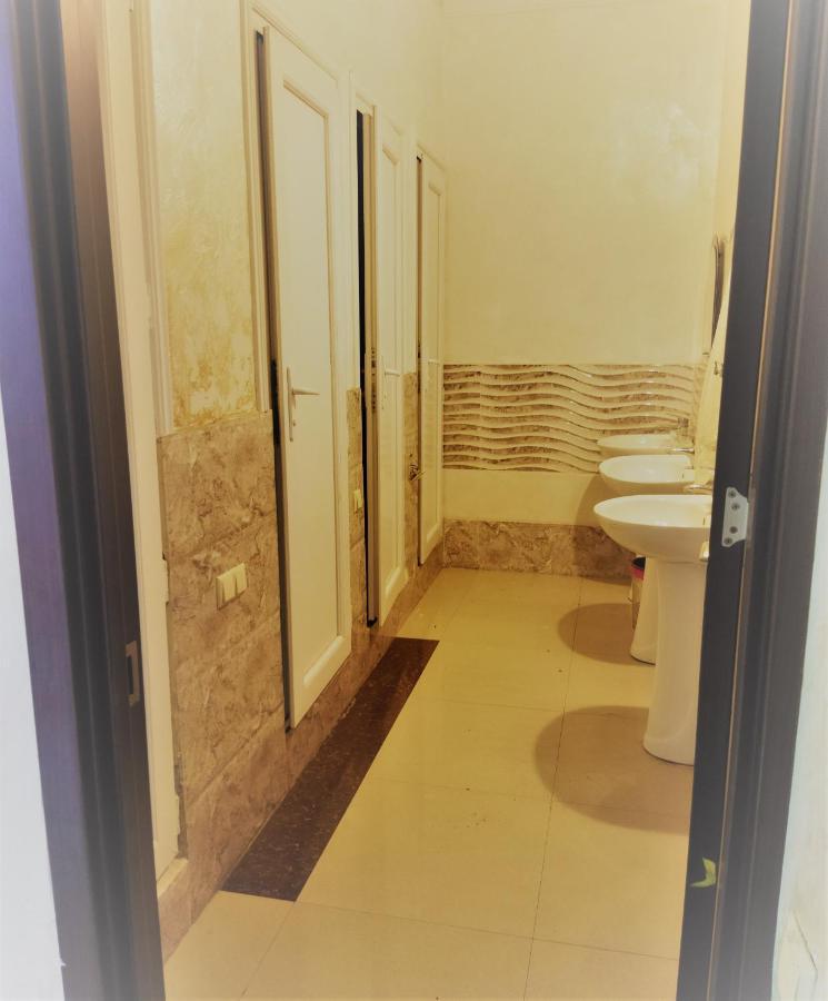 Hotel Vakhtanguri Batum Dış mekan fotoğraf