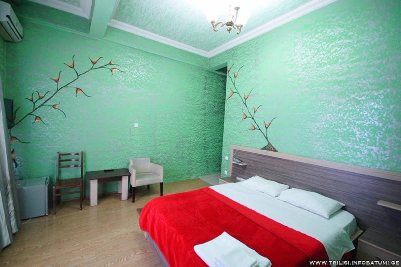 Hotel Vakhtanguri Batum Dış mekan fotoğraf