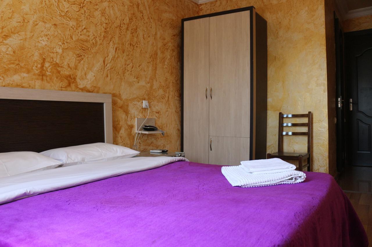 Hotel Vakhtanguri Batum Dış mekan fotoğraf